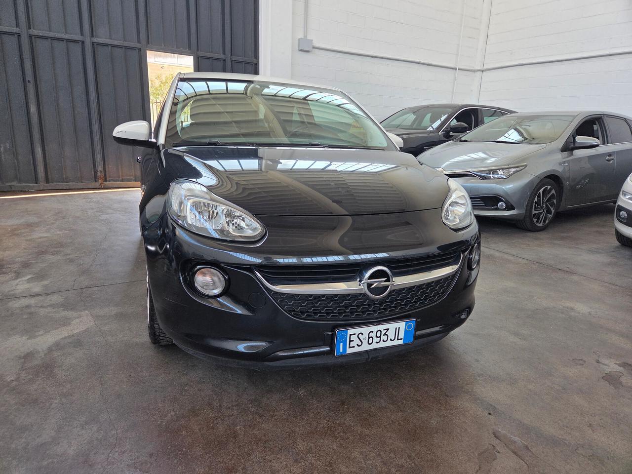 Opel Adam 1.2 70 CV