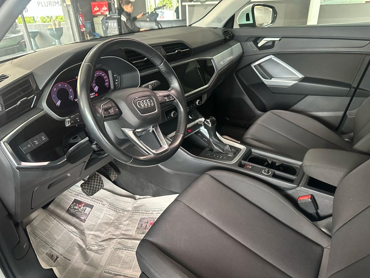 Audi Q3 35 TDI S tronic