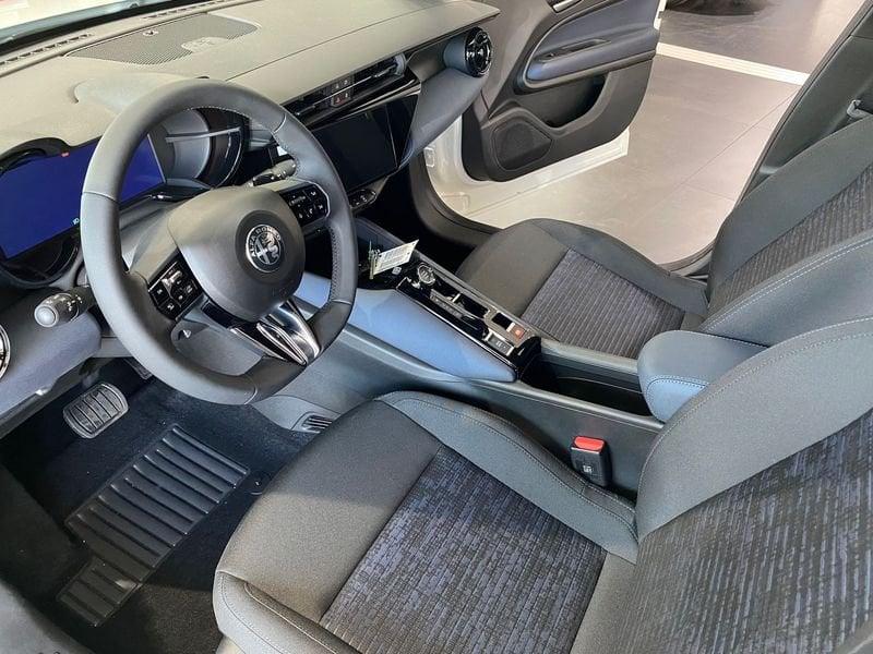 Alfa Romeo Junior 1.2 136 CV Hybrid eDCT6 NO DI VINCOLI FINANZIAMENTO