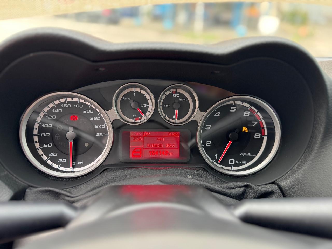 Alfa Romeo MiTo 0.9 T 85 CV Distinctive Sport Pack