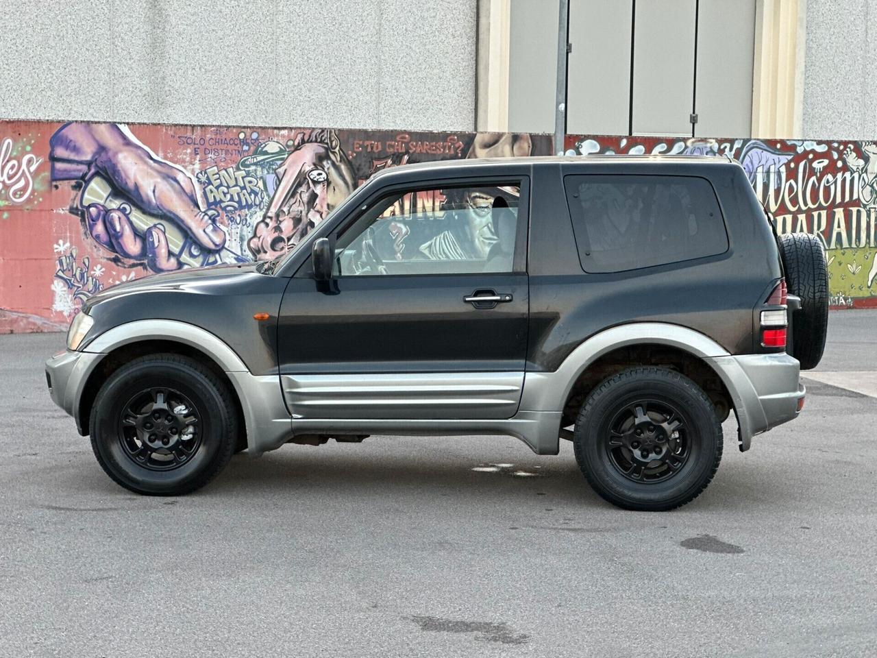 Mitsubishi Pajero 3.2 16V DI-D 3p. GLX