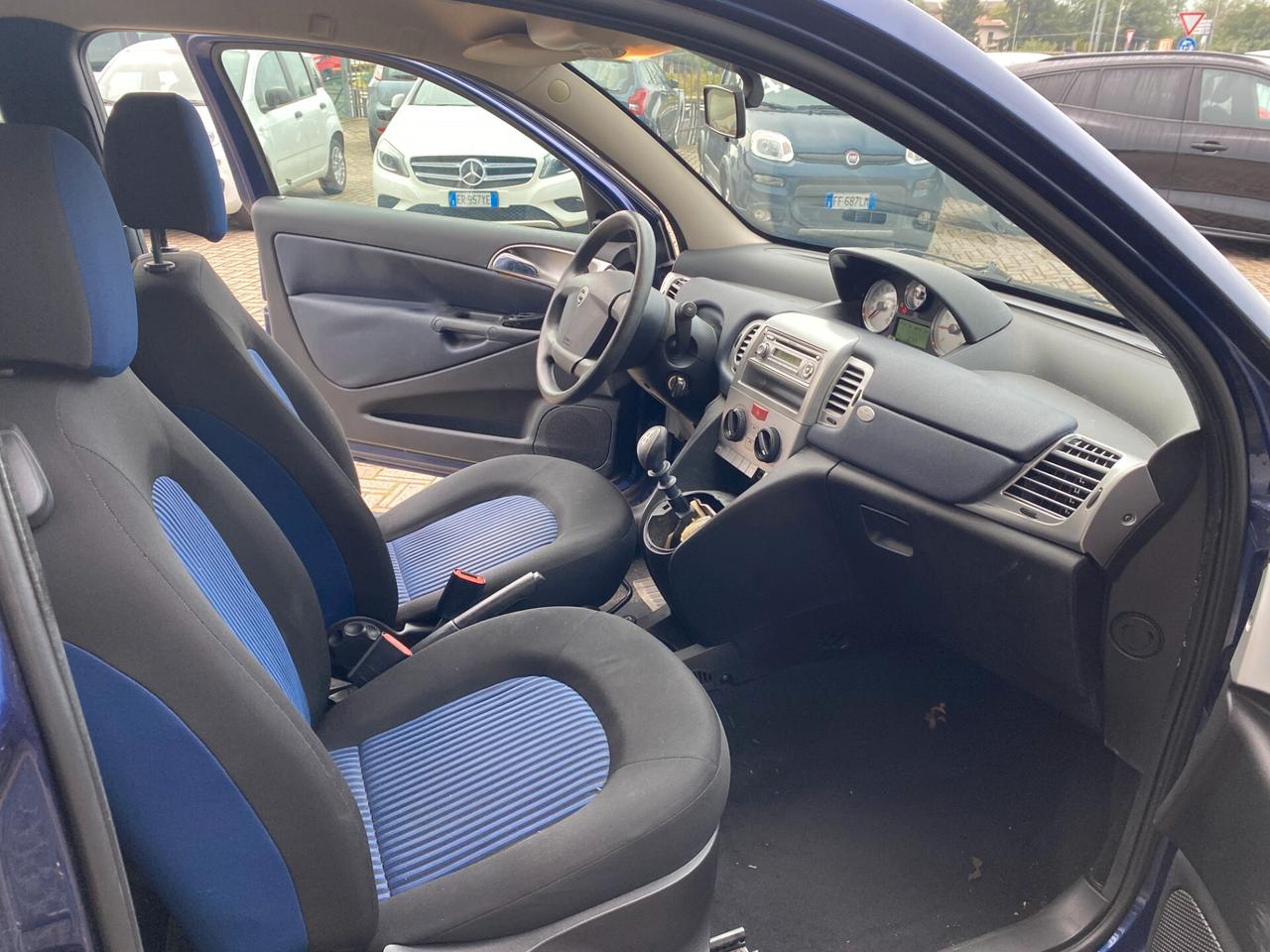 Lancia Ypsilon 1.2 Argento