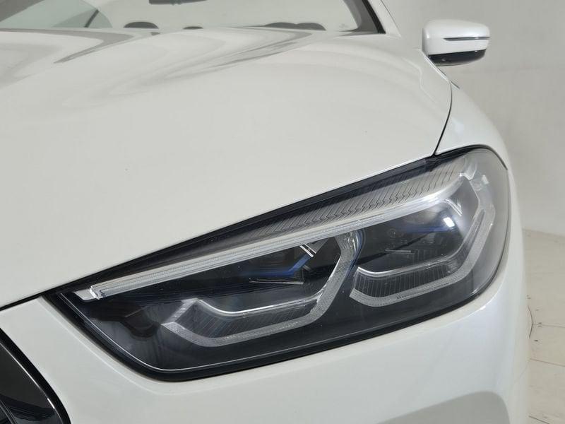 BMW Serie 8 G14 2018 Cabrio Diesel 840d Cabrio xdrive Individual Composition MSport a