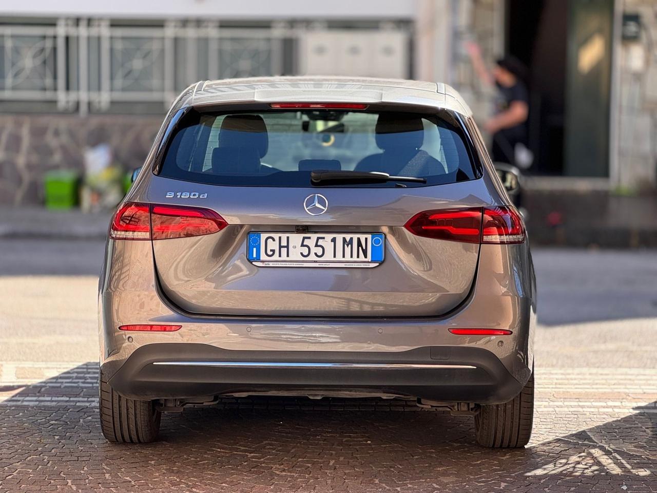Mercedes-benz B 180 d Automatic Sport KIT AMBIENT