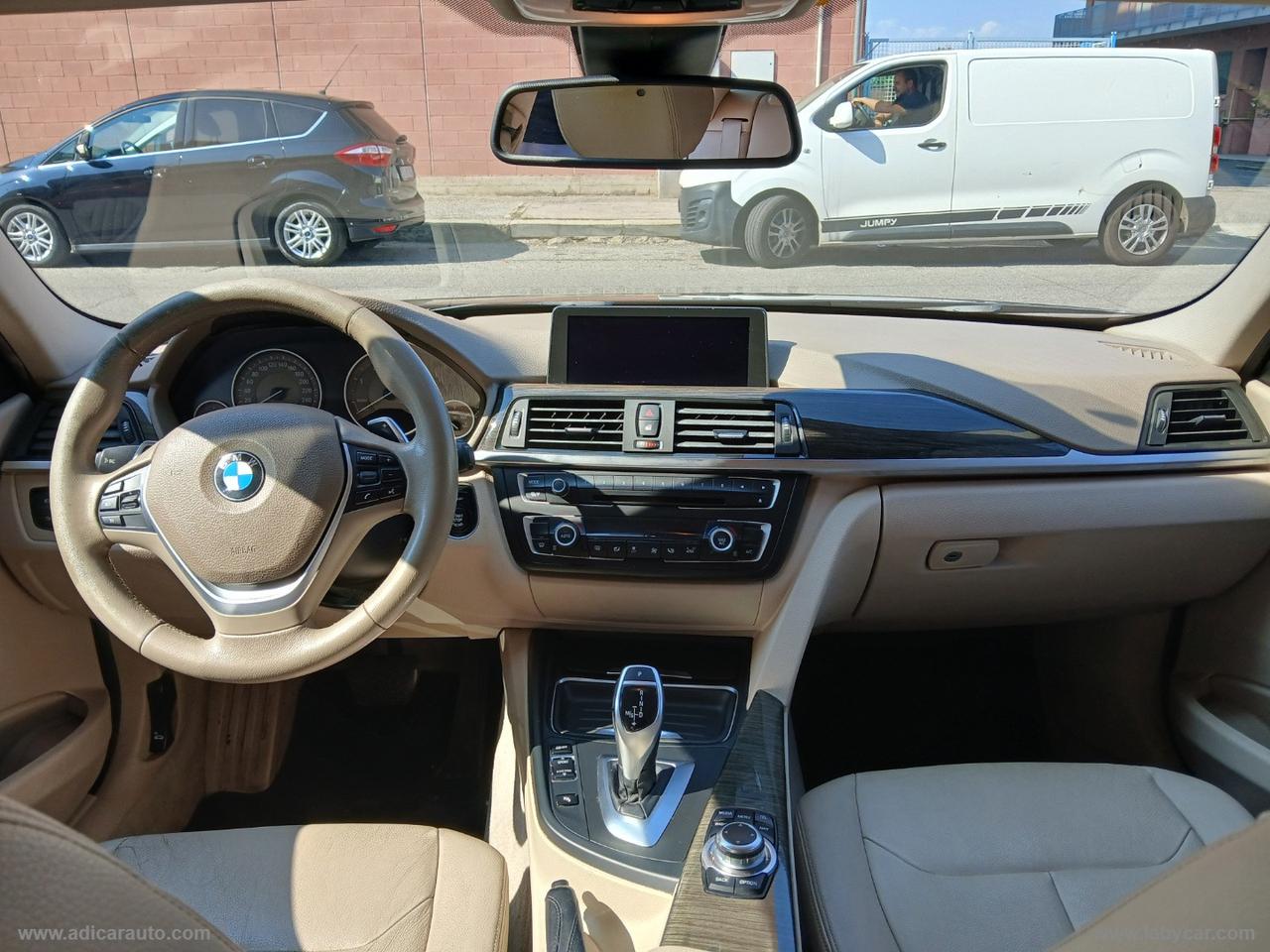 BMW 320d Touring Modern