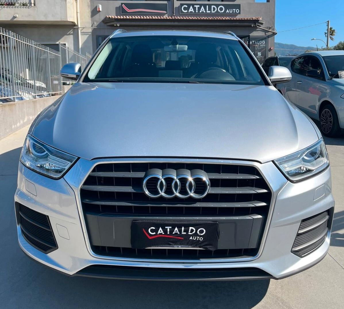Audi Q3 2.0 TDI 150 CV Business