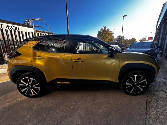 TOYOTA Yaris Cross 1.5 Hybrid 5p. E-CVT AWD-i Premiere