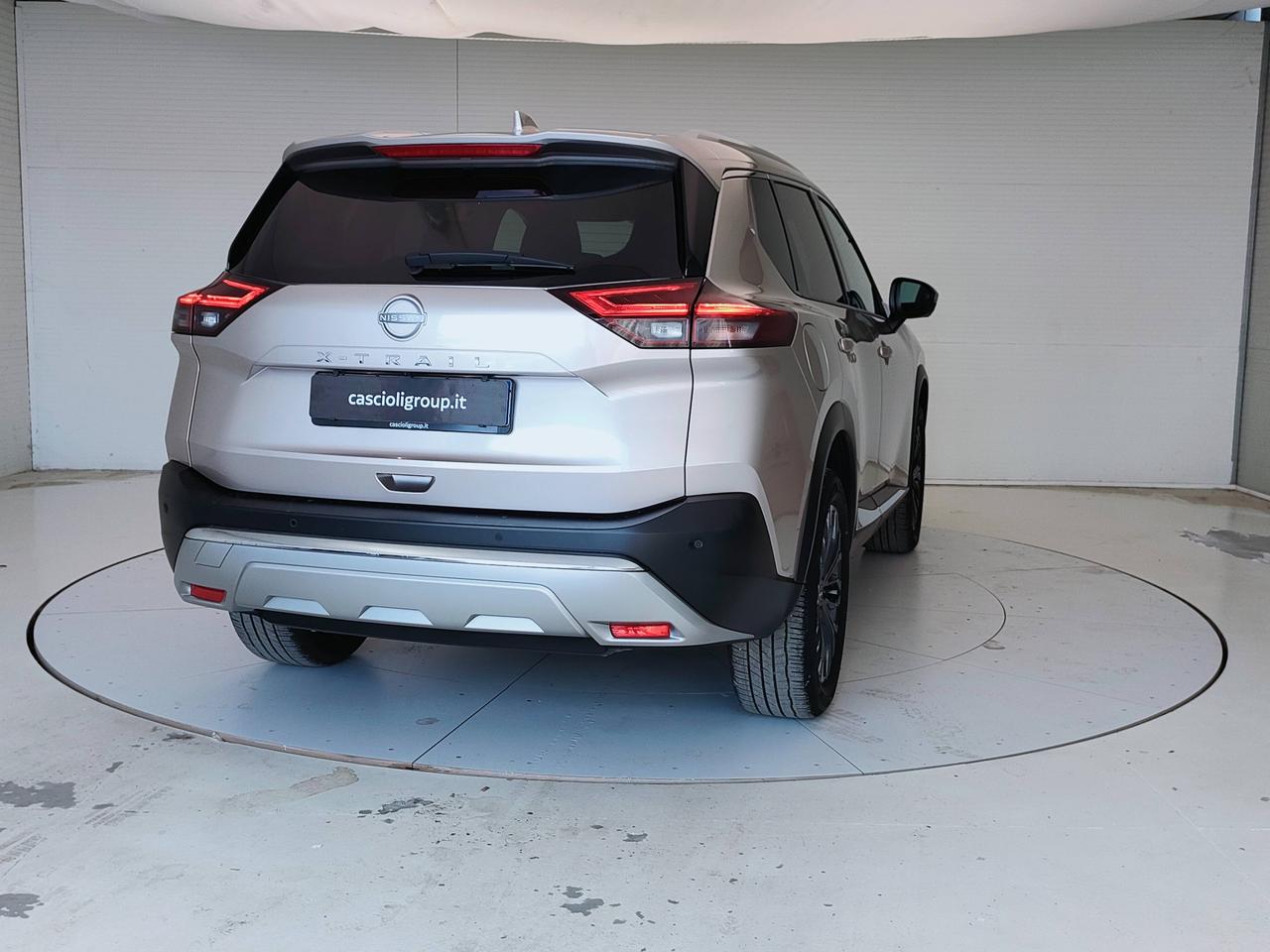 NISSAN X-Trail IV 2022 - X-Trail 1.5 mhev Tekna 2wd xtronic 7p.ti