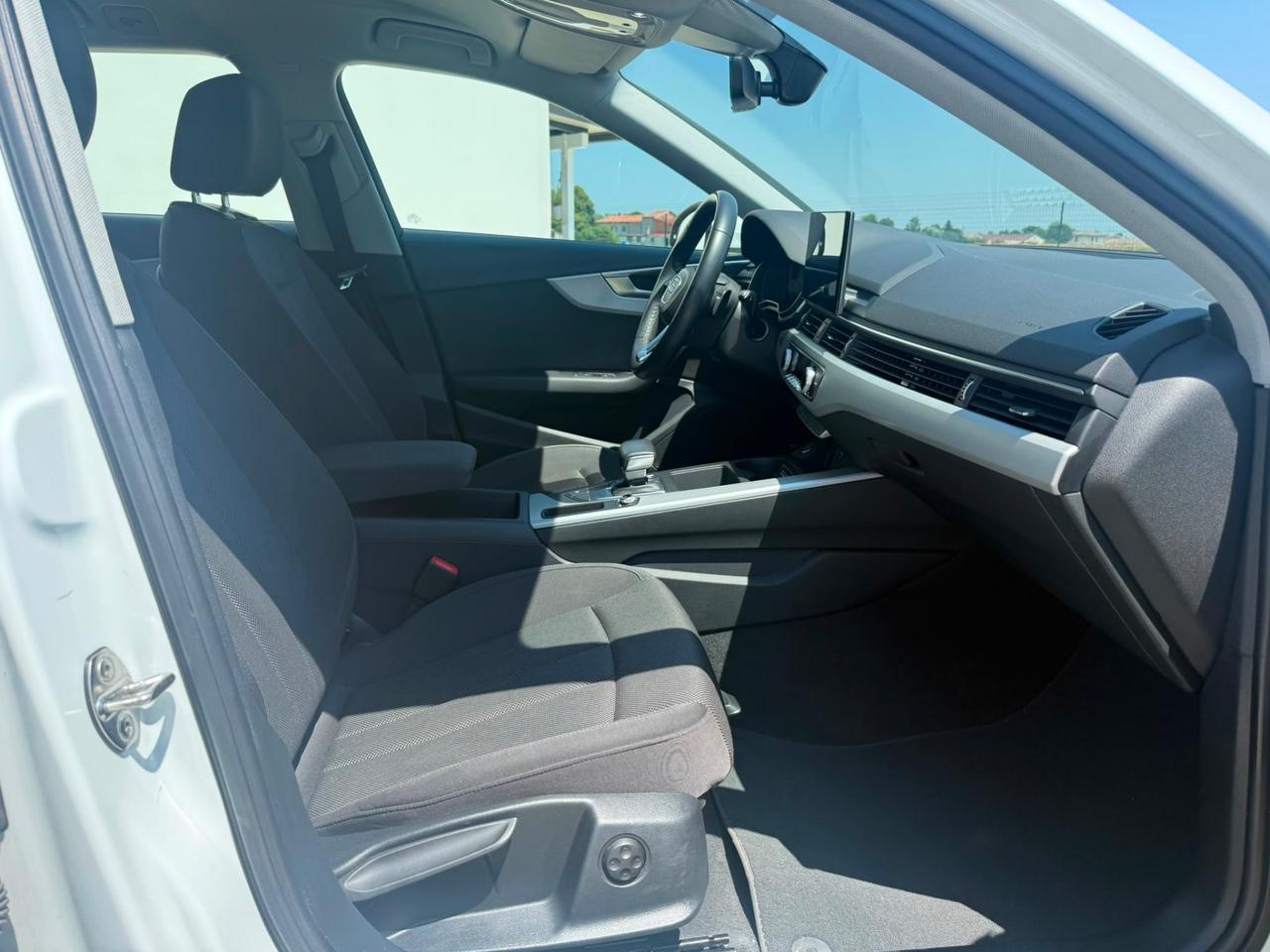 Audi A4 AVANT TFSI Advanced
