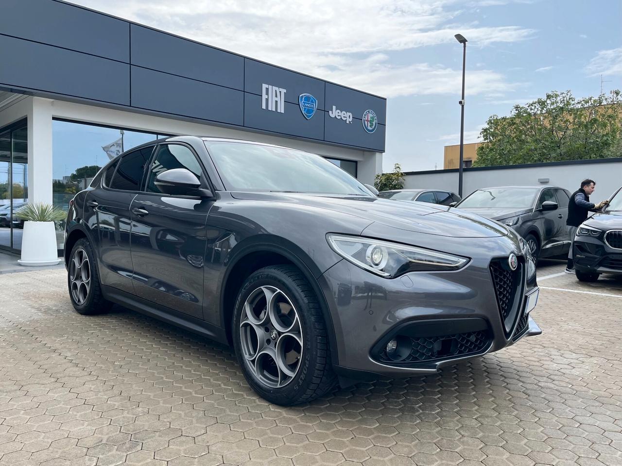 Alfa Romeo Stelvio 2.2 Turbodiesel 190 CV AT8 Q4 Sprint Automatic