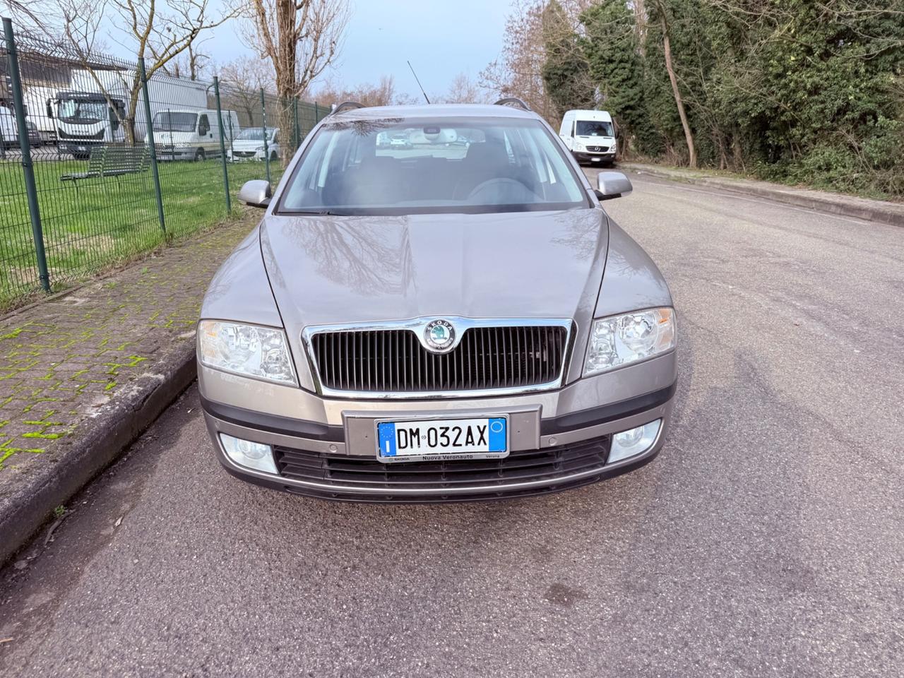 Skoda Octavia 2.0 TDI- UNICO PROPRIETARIOOOO!!!!!