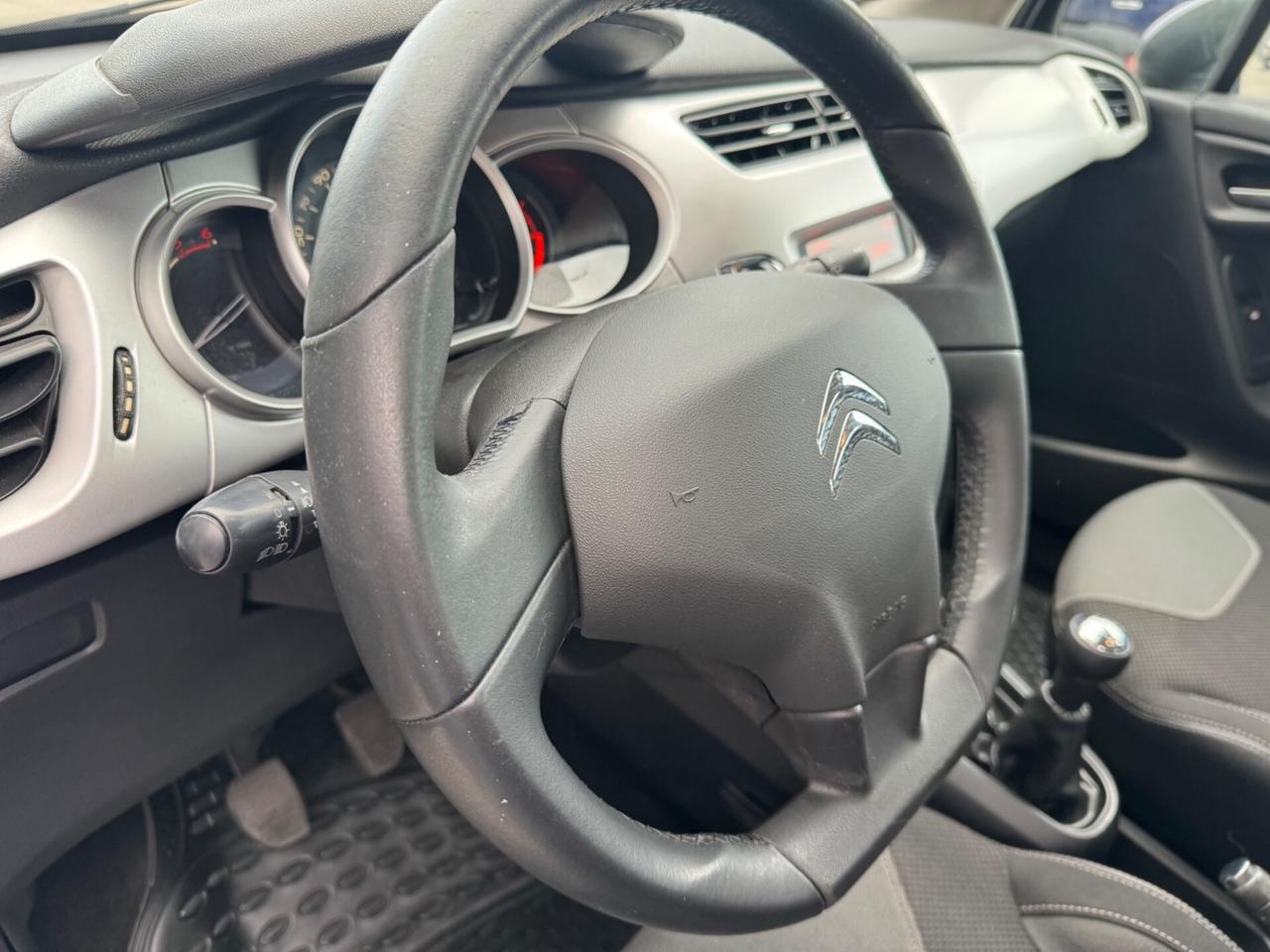 Citroen C3 1.4 HDi 70 Exclusive 2012 ok neopatentati