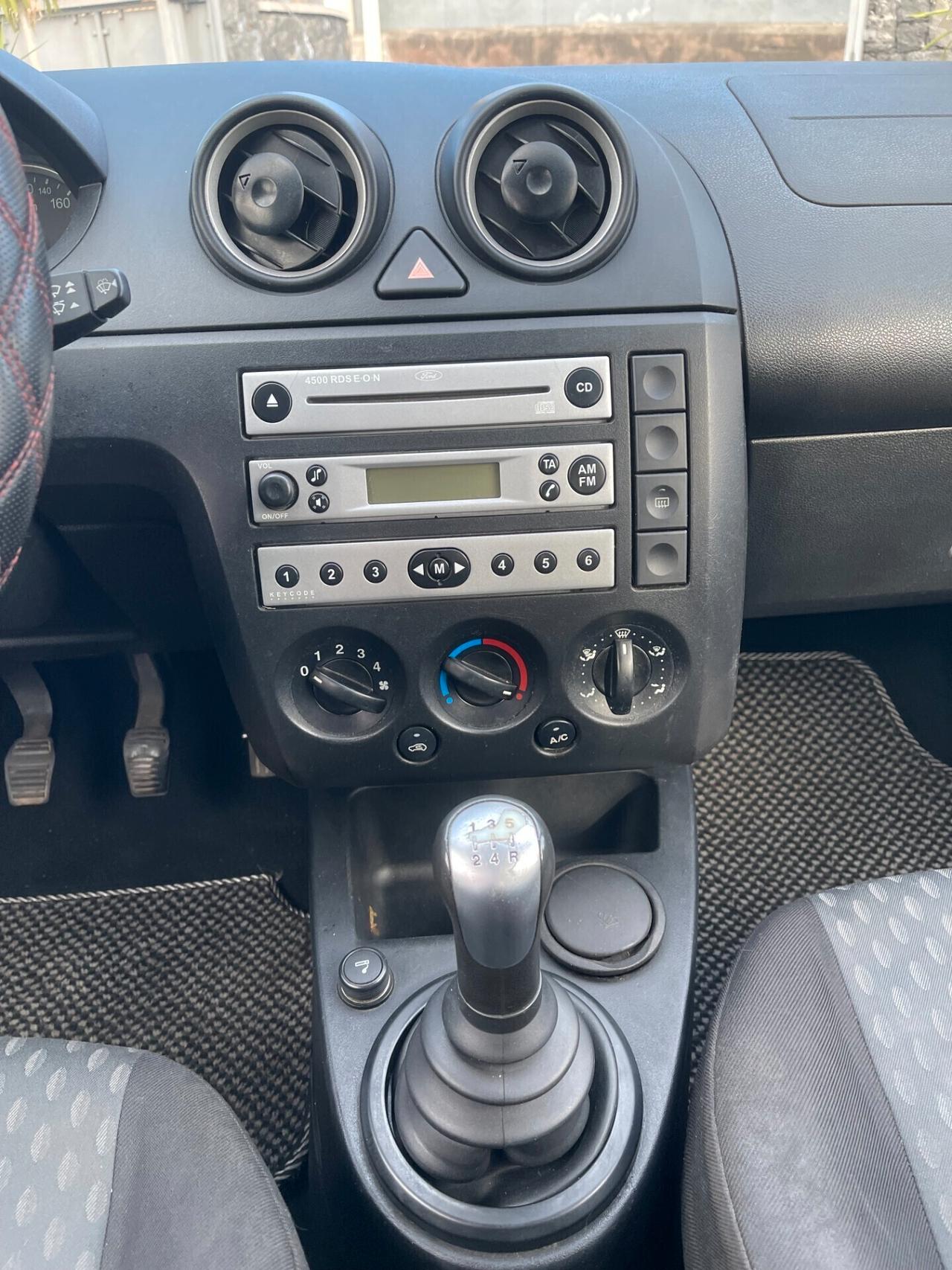 Ford Fiesta 1.4 TDCi 5p. 68cv