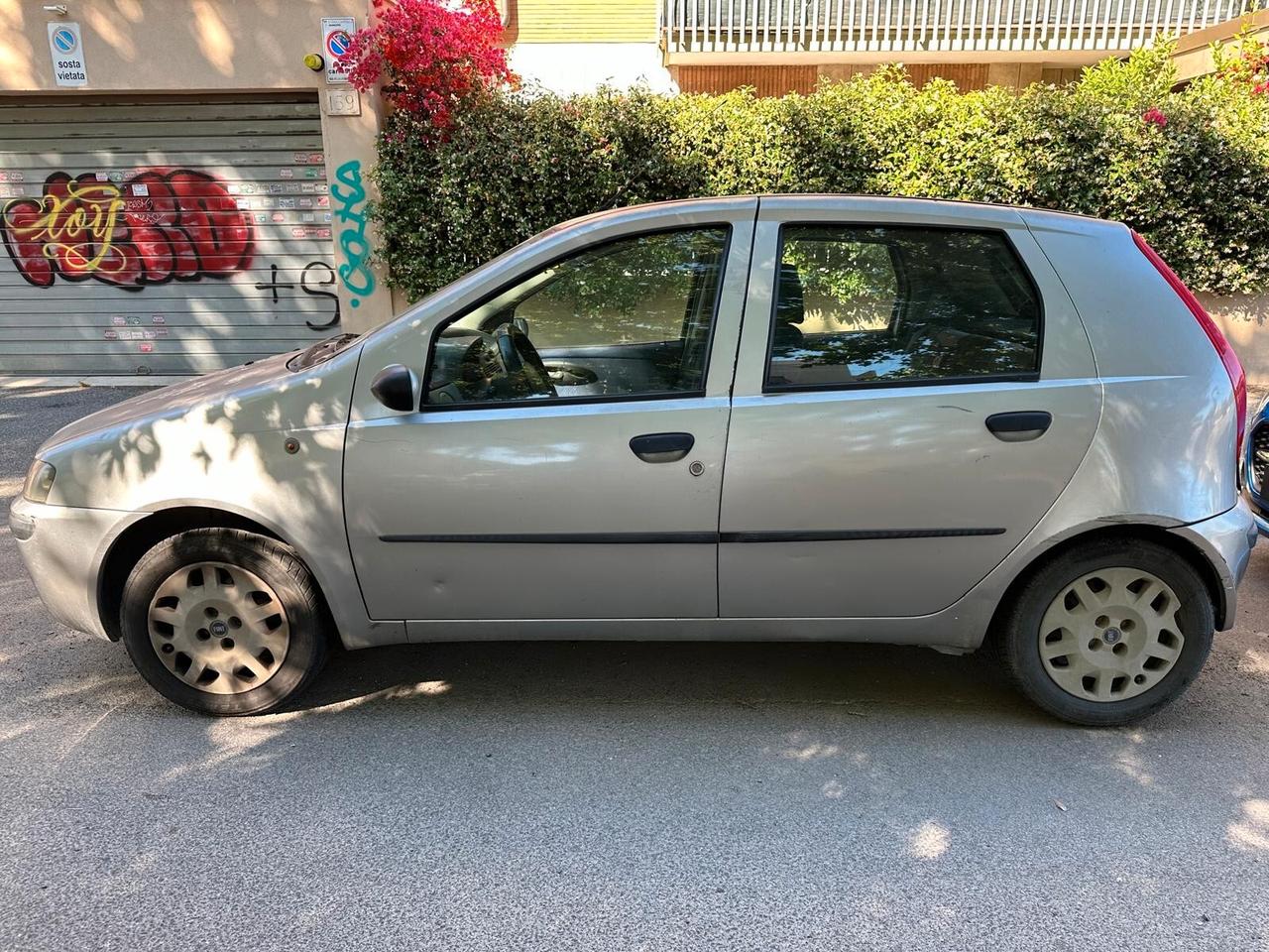 Fiat Punto 1.9 JTD 5 porte HLX