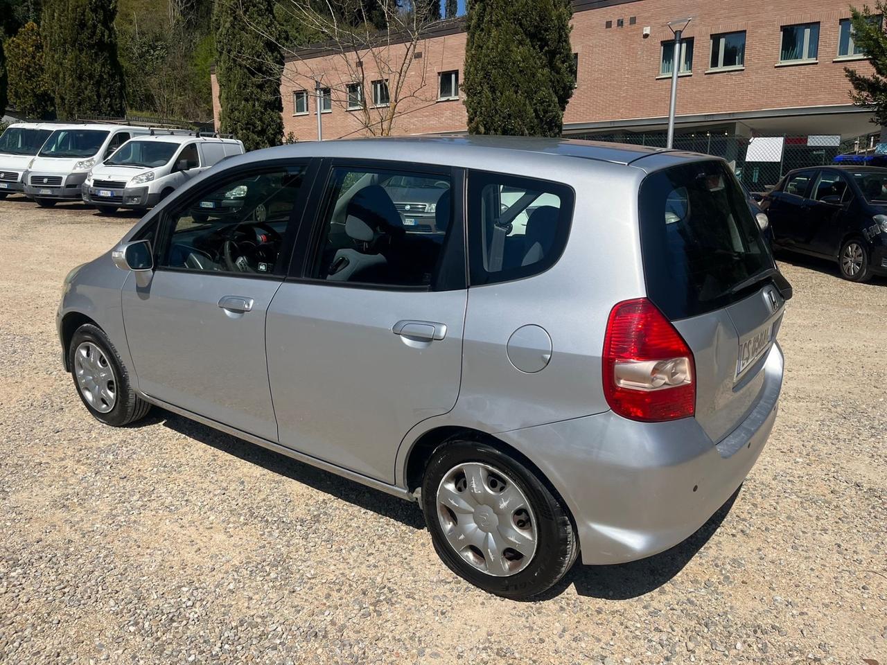 Honda Jazz 1.4 Benzina - Automatico - Neopatentati