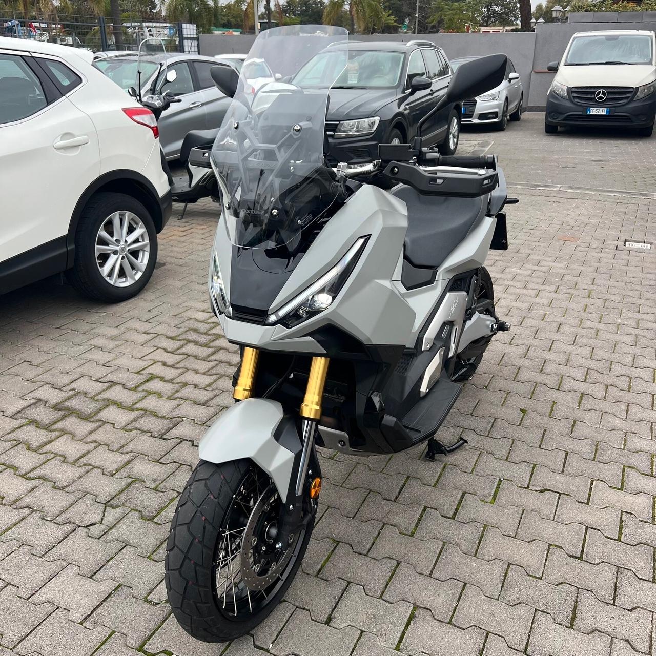 Honda X-ADV 750 SPORT