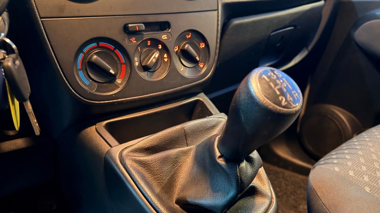 Peugeot Bipper Tepee Mix 1.3 HDi 75CV FAP