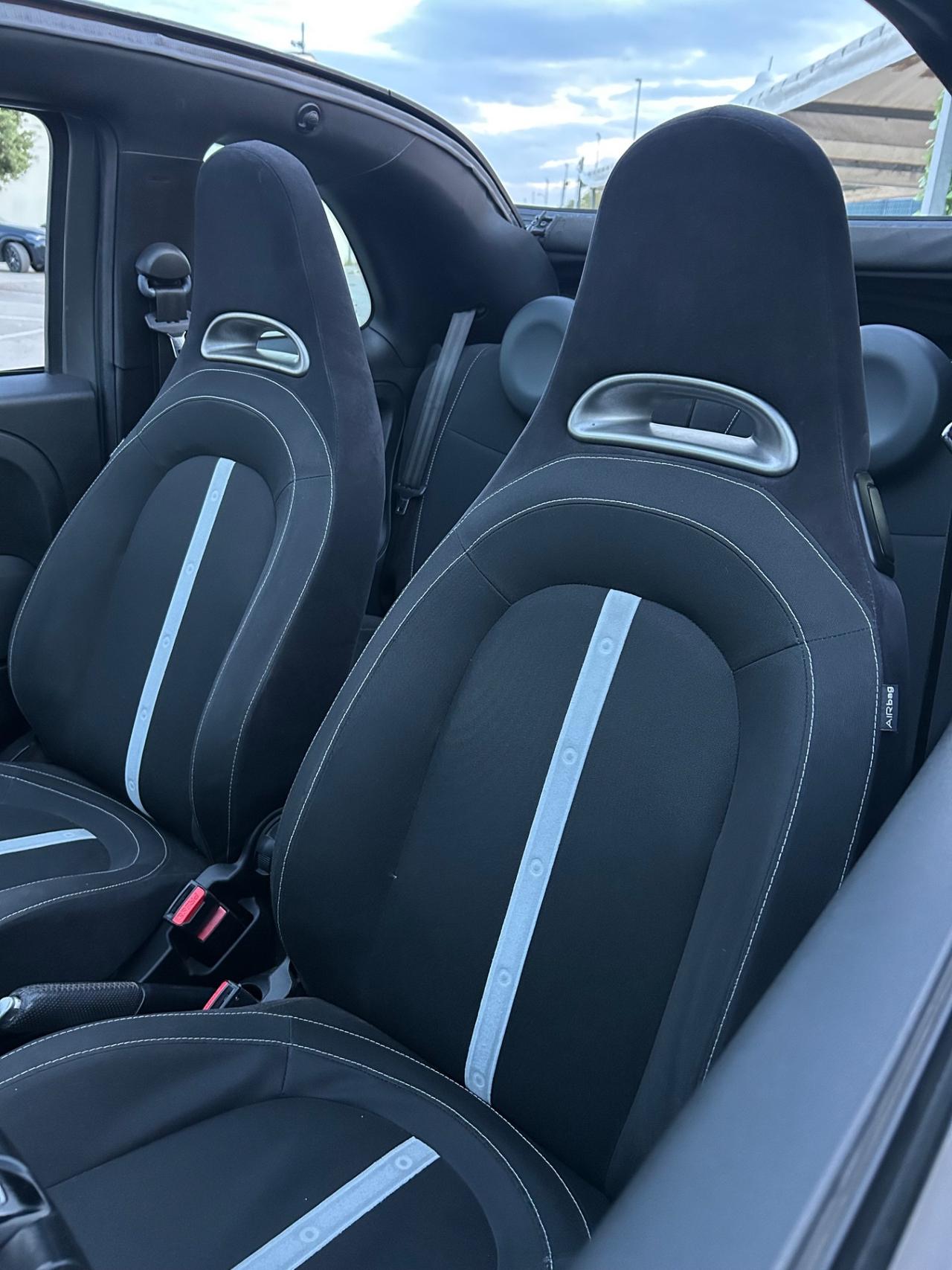 Abarth 500 C 1.4 140CV T-Jet MTA restayling