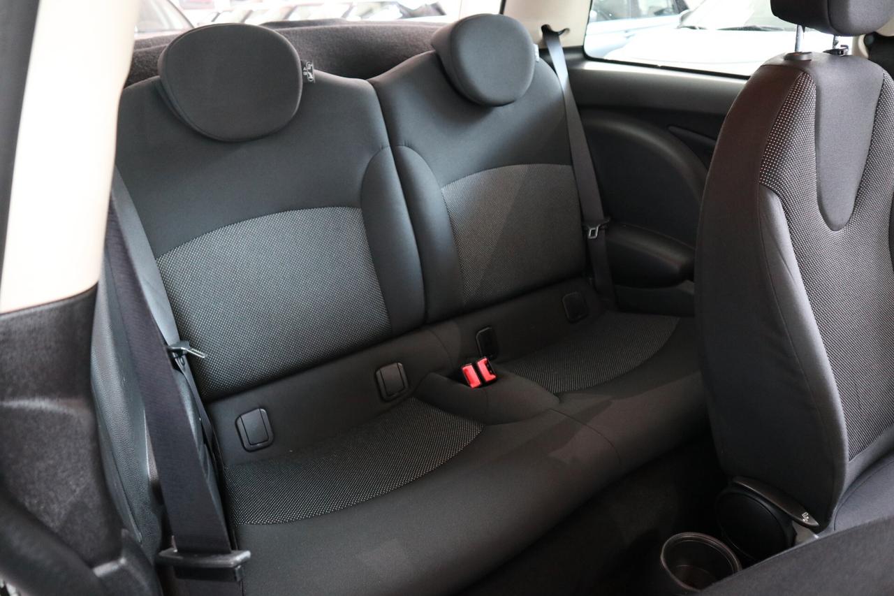 Mini 1.6 16V One D
