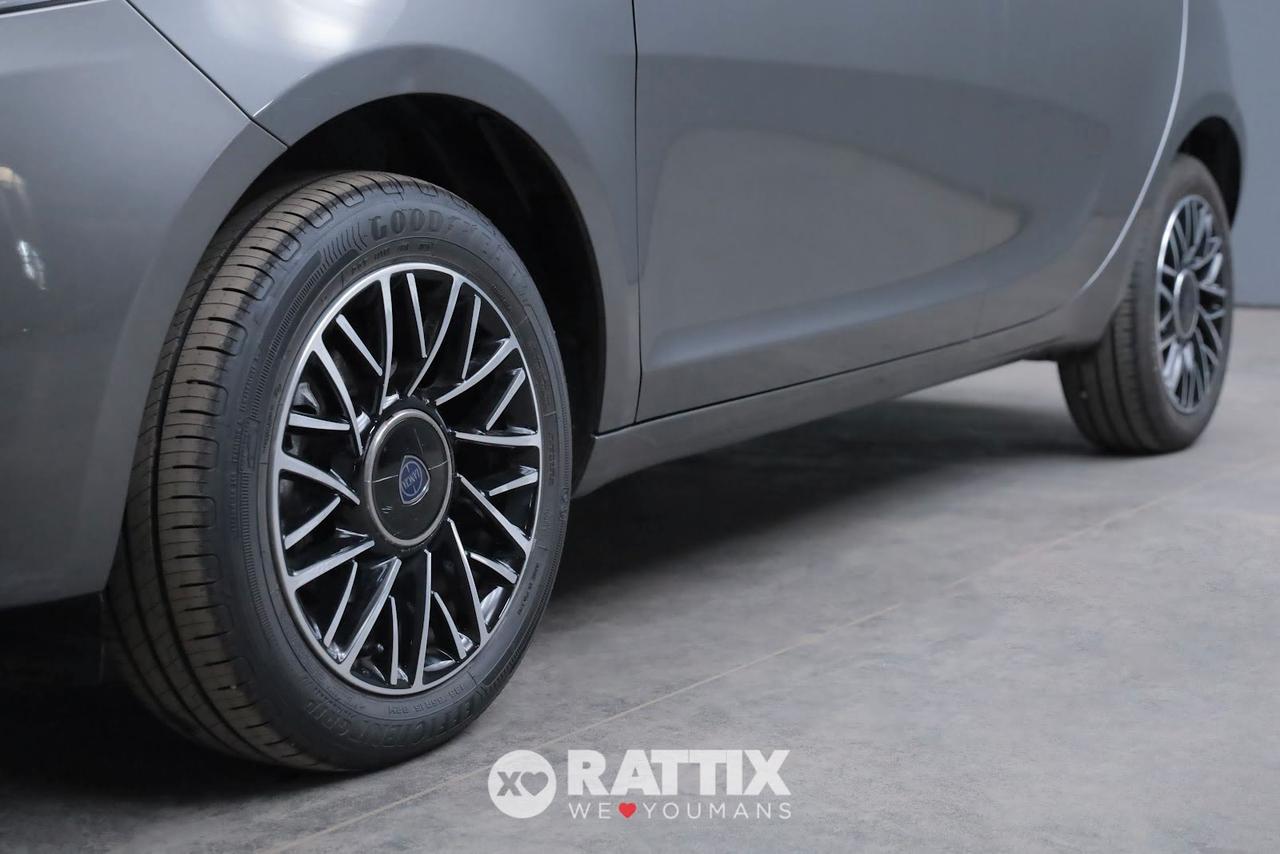 Lancia Ypsilon 1.0 Firefly Hybrid 70CV Platino