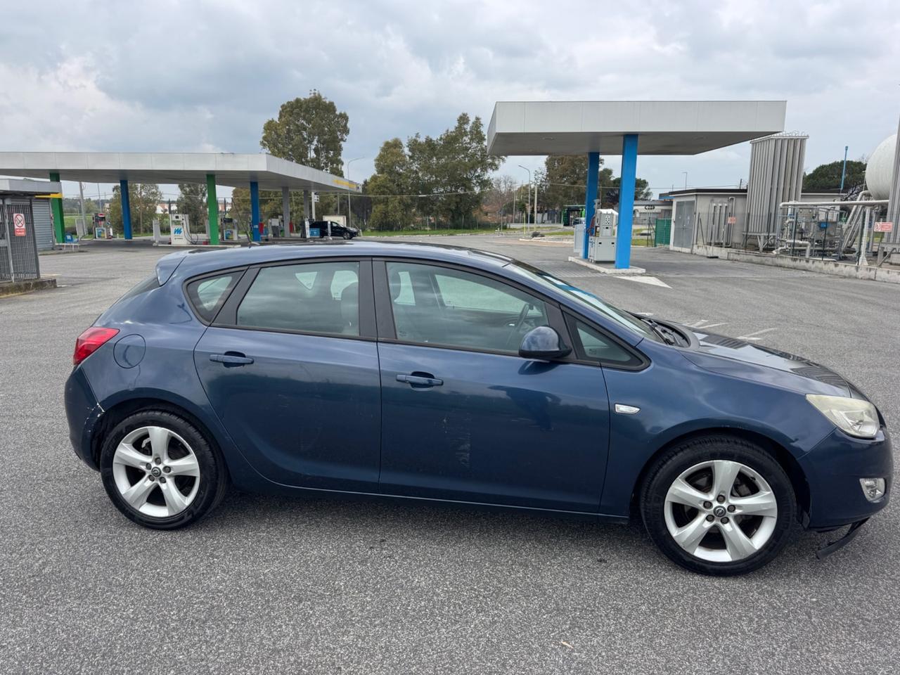 Opel Astra 1.4 100CV 5 porte Elective