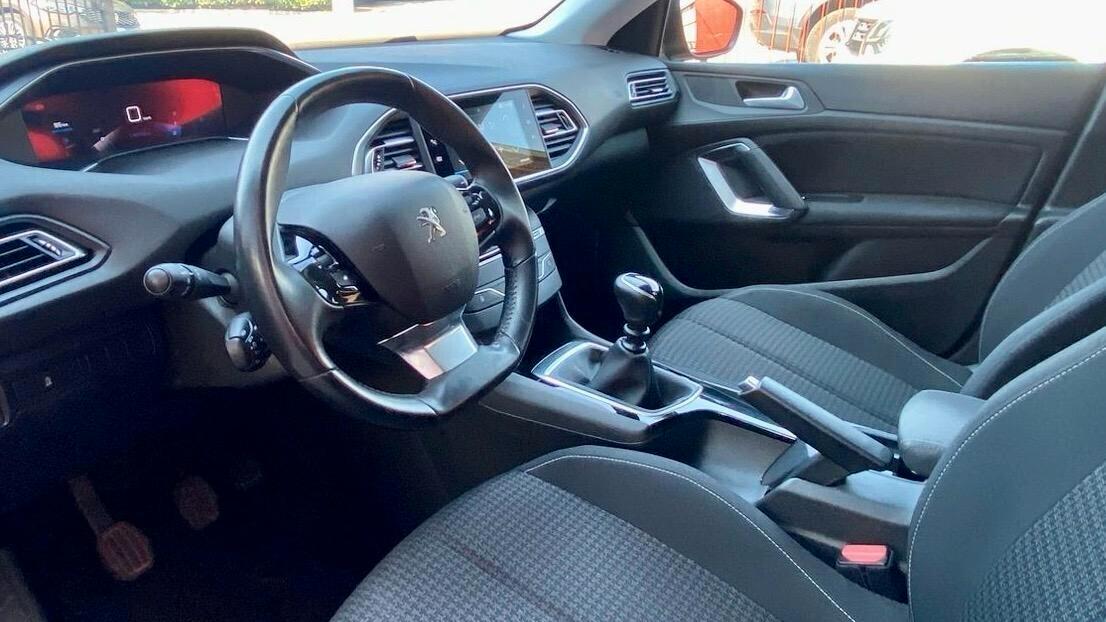 Peugeot 308 BlueHDi 130 S&S SW Active