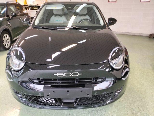 FIAT 600 Hybrid 100 CV DCT MHEV La Prima