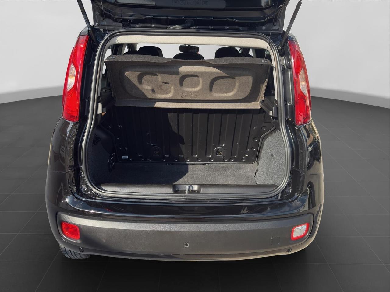 Fiat Panda 1.2 Lounge 69cv UConnect NEOPATENTATI