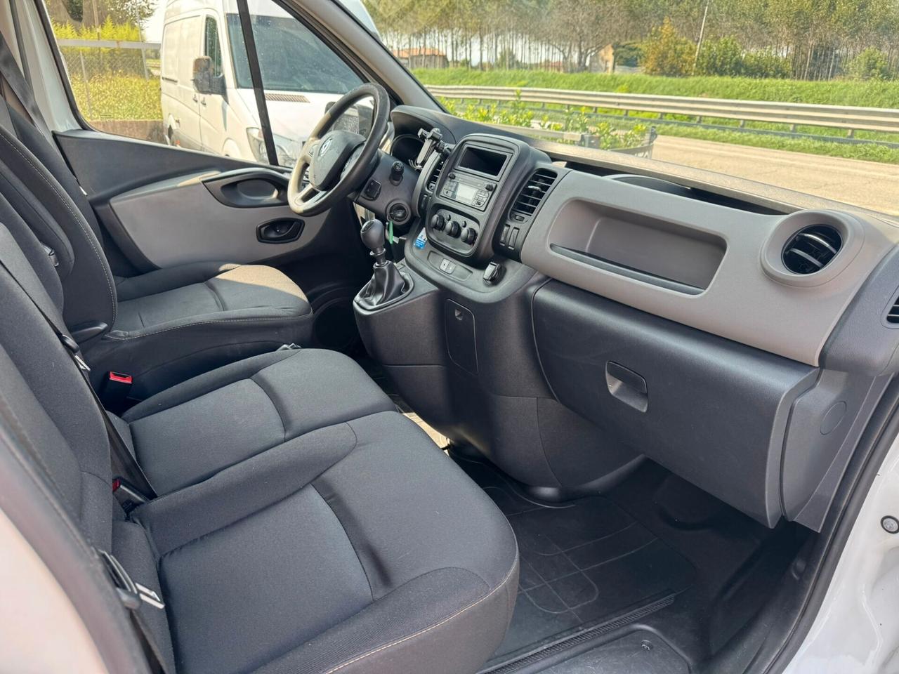 Renault Trafic T27 1.6 dCi 125CV S&S PC-TN IVA COMPRESA