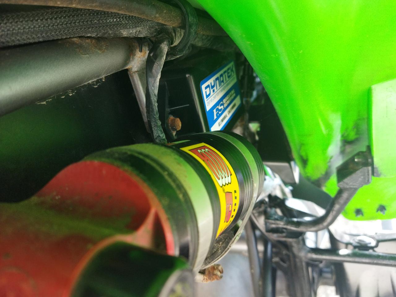 Kawasaki KFX 700 sospensioni ELKA a gas
