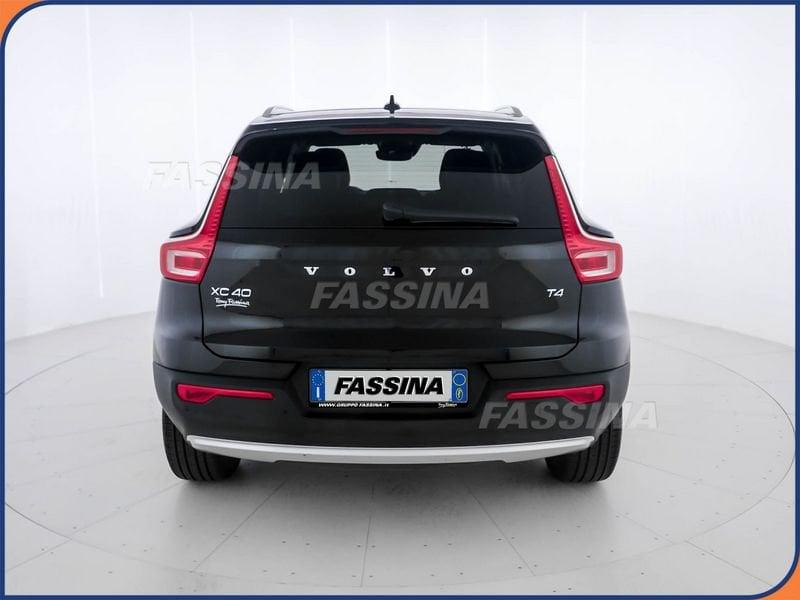 Volvo XC40 T4 Geartronic Momentum 190cv