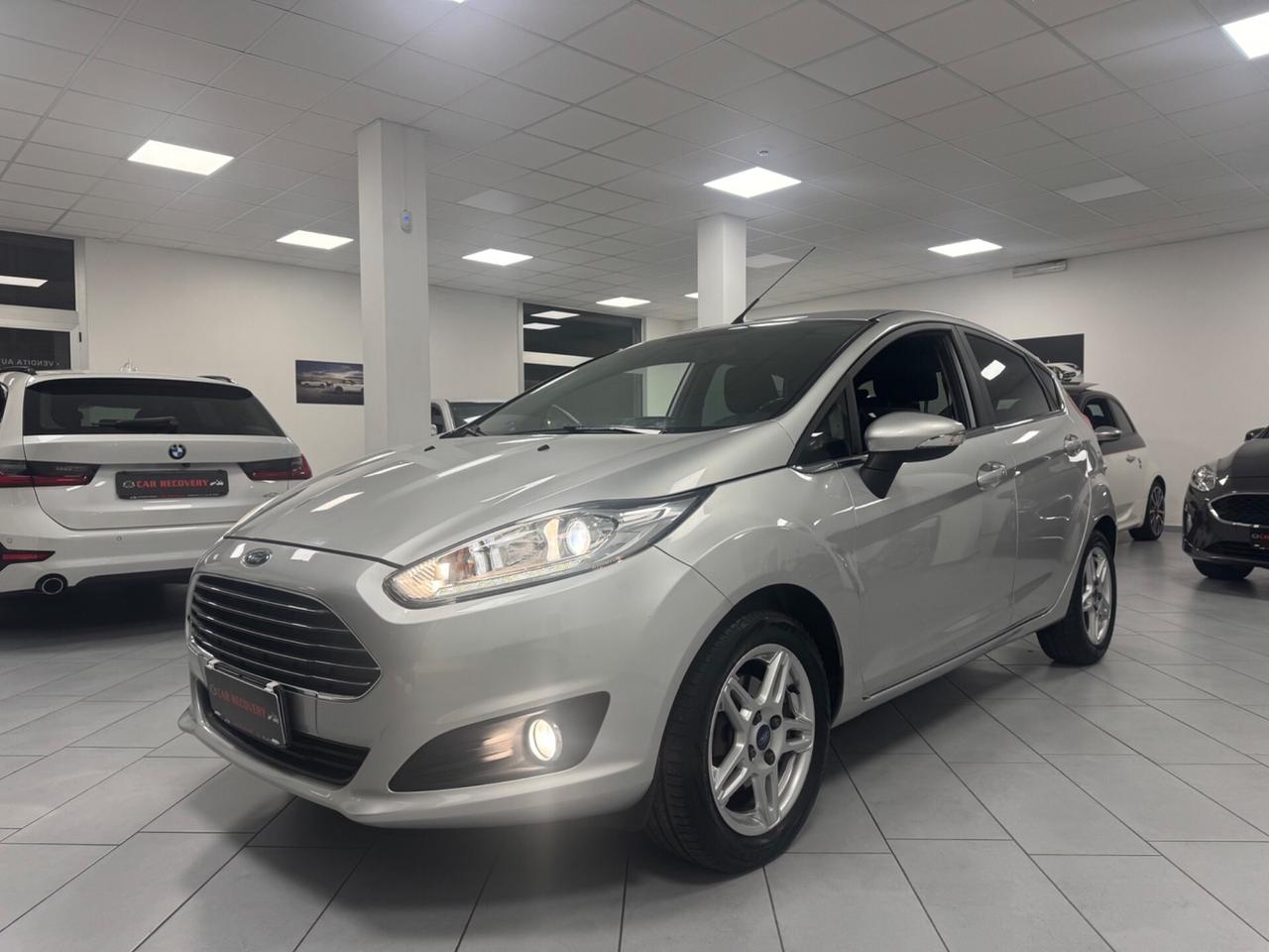 Ford Fiesta 1.5 TDCi 75CV 5 porte Titanium