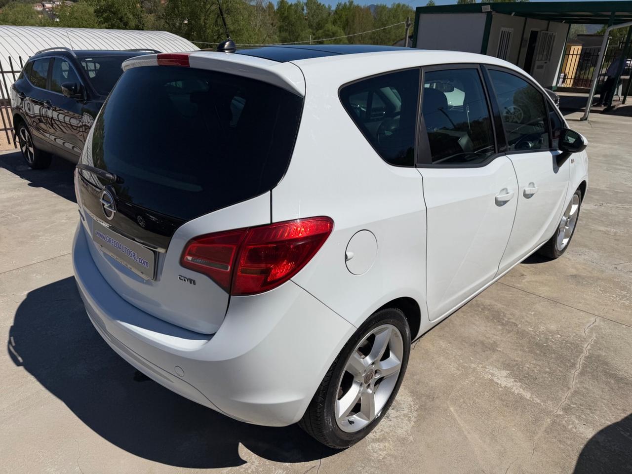 Opel Meriva 1.7 CDTI 110CV b-color /CAR PLAY