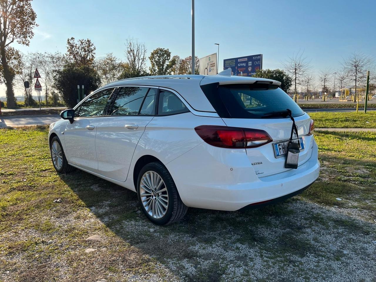 Opel Astra SW 1.6 CDTi - 2017