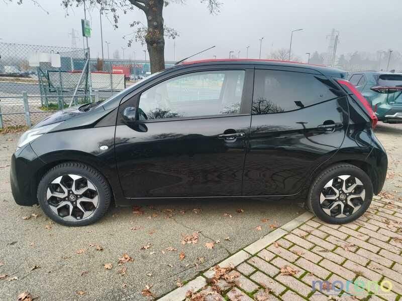 Toyota Aygo 1.0 72 CV x-play