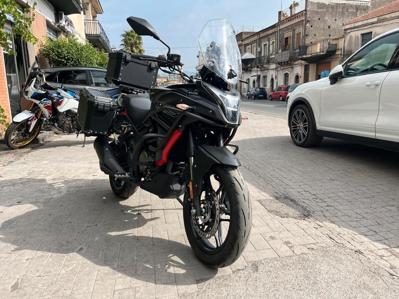 Voge Valico 300 DS FULL