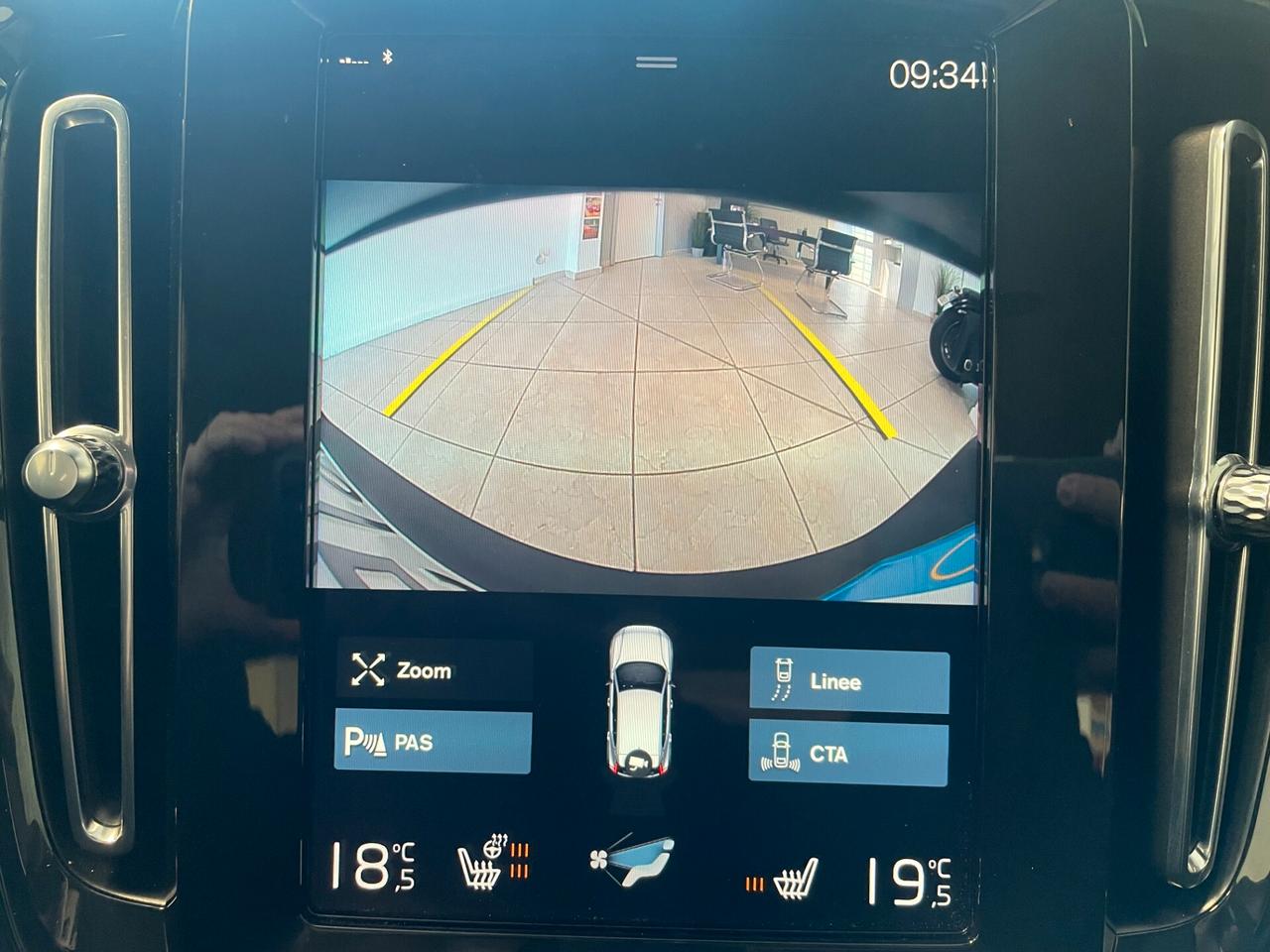 Volvo XC40 T4 Plug-in Hybrid Inscription Expression IVA ESPOSTA