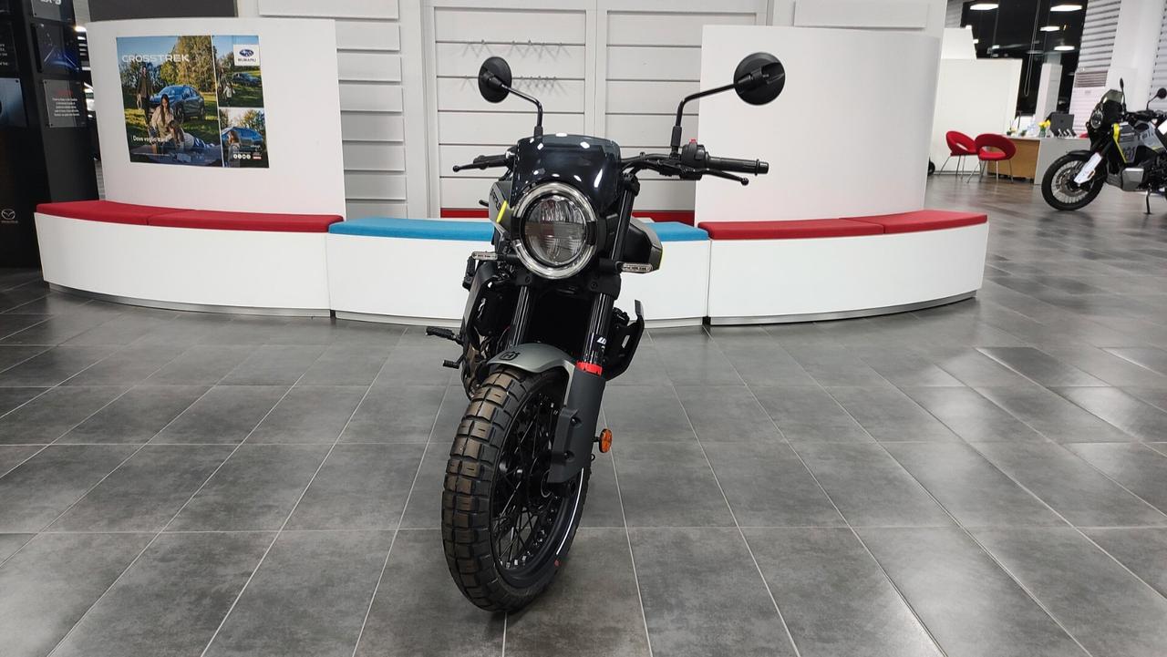 Husqvarna Svartpilen 125