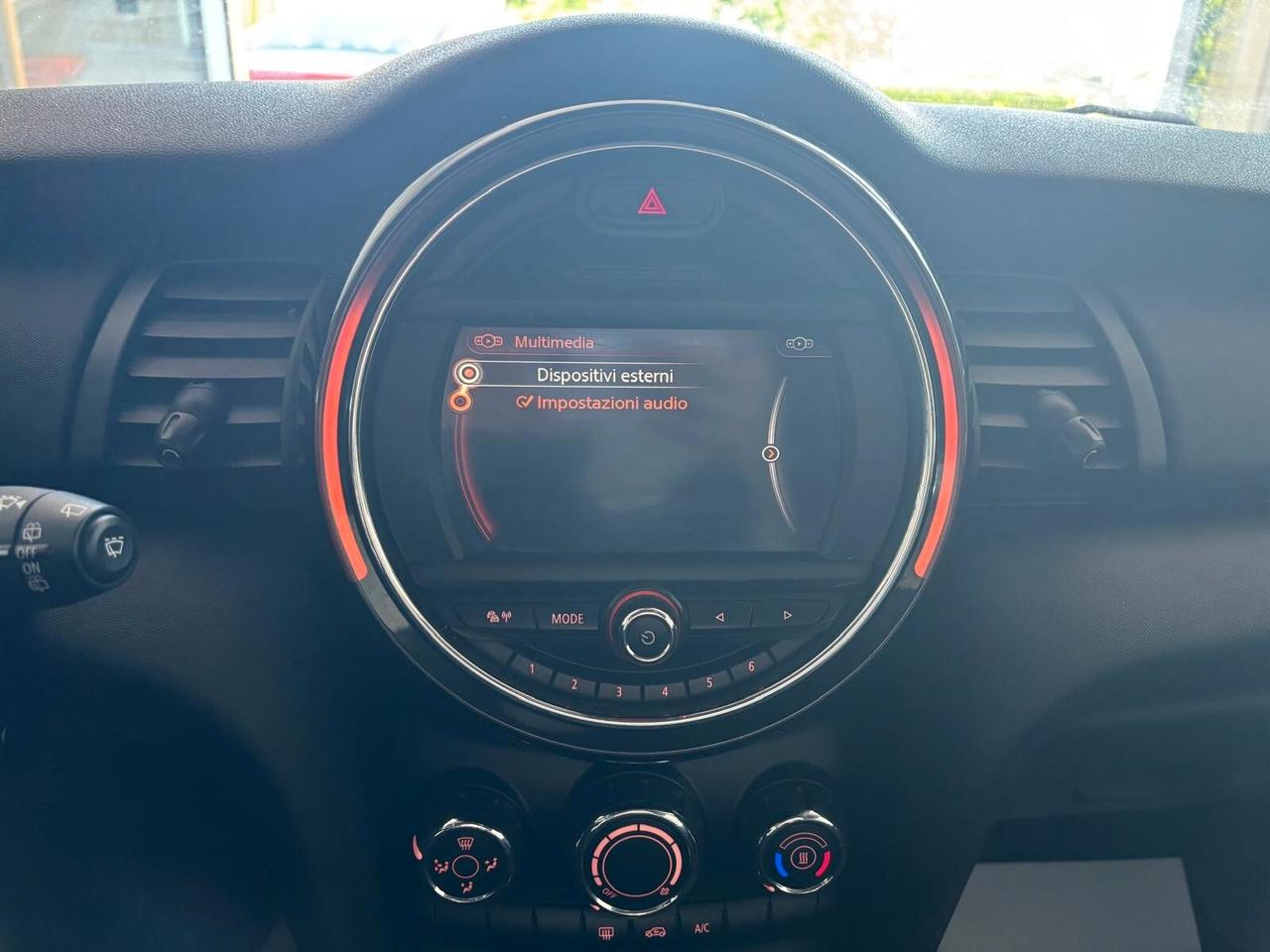 Mini One D 1.5 95 Cv anno 2015 con 217200 km OK NEOPATENTATI!