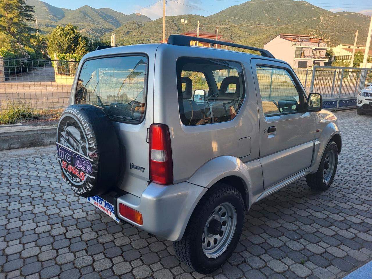 Suzuki Jimny 1.3 i 16V 4X4 RIDOTTE * DISTRIBUZIONE A CATENA *