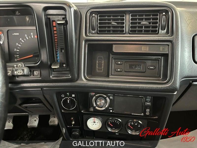 Ford Sierra 2.0i turbo 16V 4p. RS Cosworth