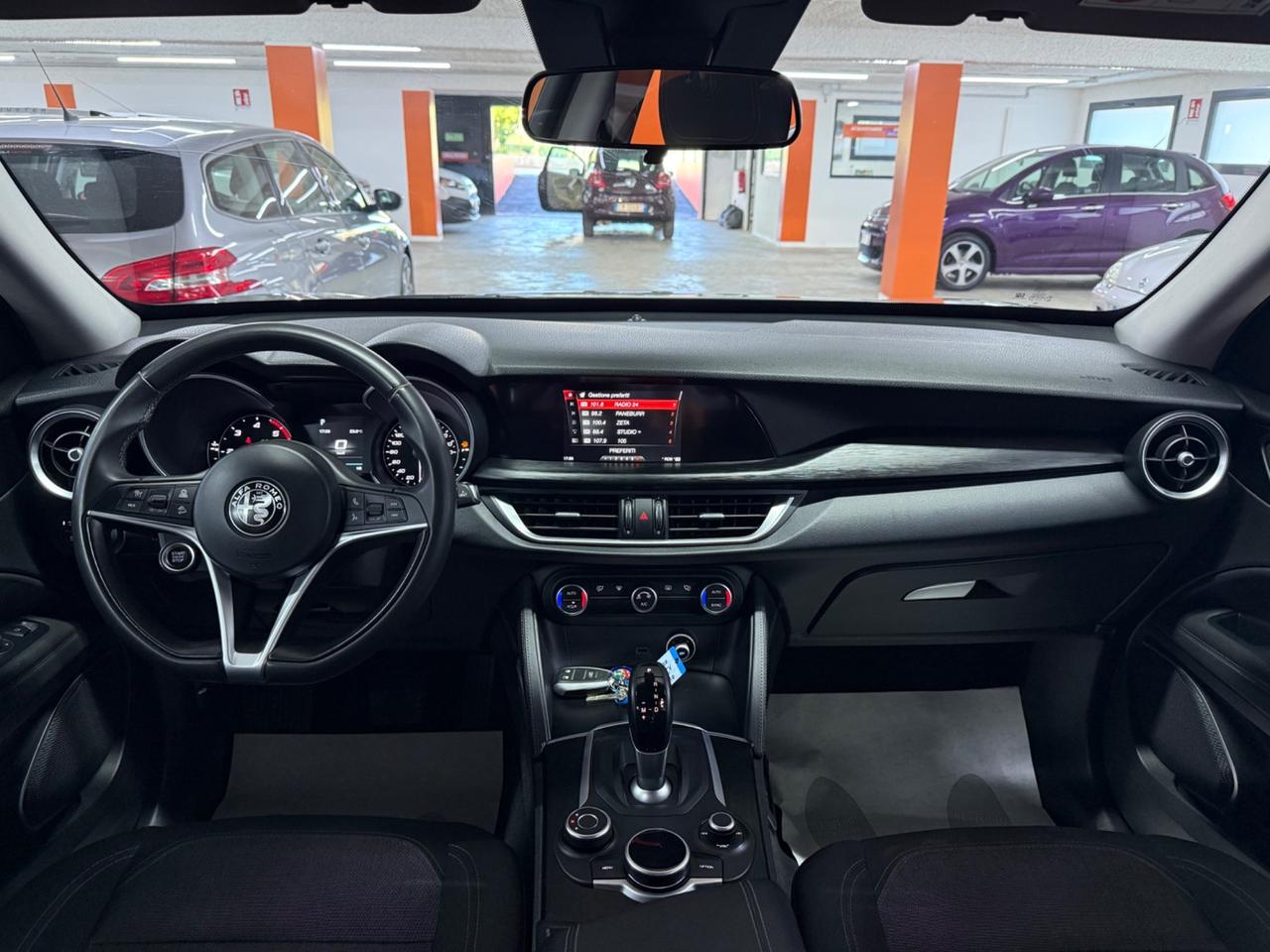 Alfa Romeo Stelvio 2.2 Turbodiesel 160 CV AT8 RWD Business