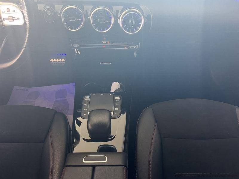 Mercedes-Benz CLA Coupé CLA 200 d Automatic Premium