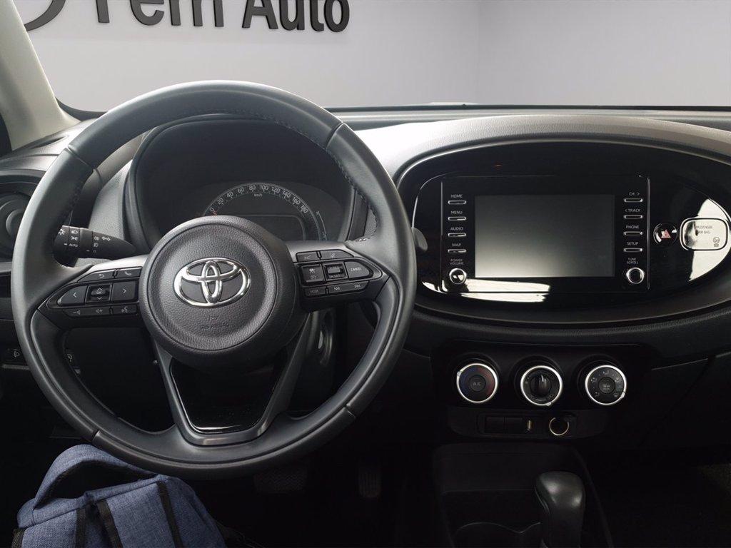 TOYOTA Aygo x 1.0 active 72cv s-cvt del 2022