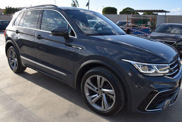 VOLKSWAGEN Tiguan 2.0 TDI 150 CV SCR DSG R-Line