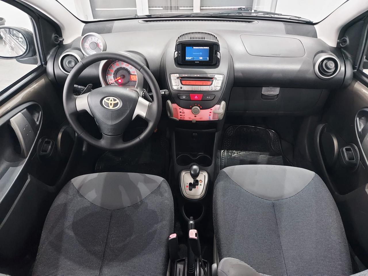 Toyota Aygo 1.0 12V VVT-i 5 porte Cool Soda Connect MMT