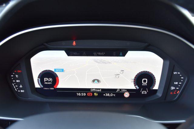AUDI Q3 35 TDI S tronic Business Advanced
