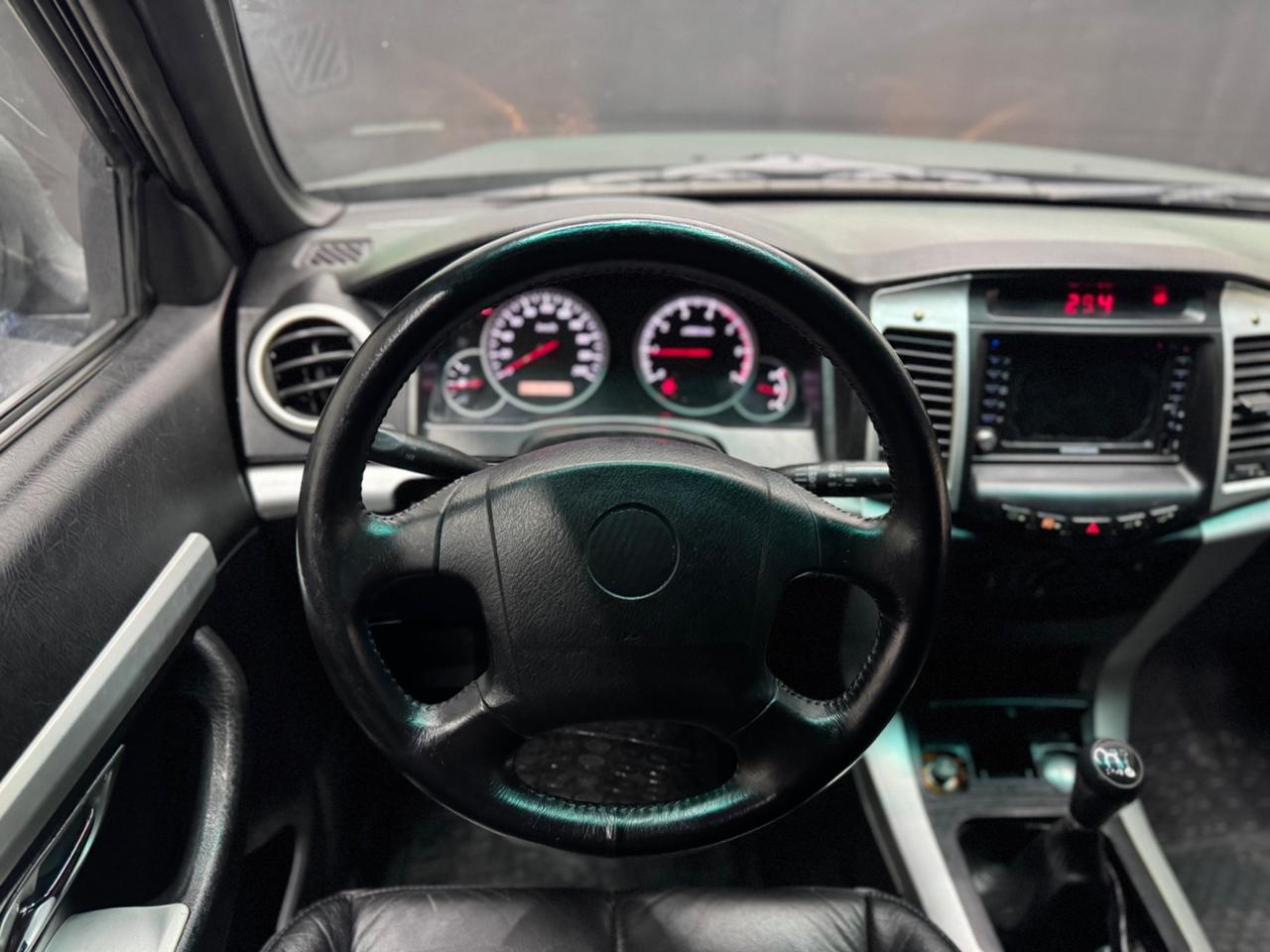 Toyota Land Cruiser by DR 2.0 Diesel 4x4