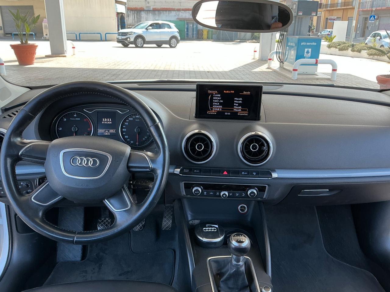 Audi A3 1.6 TDI clean diesel Ambiente