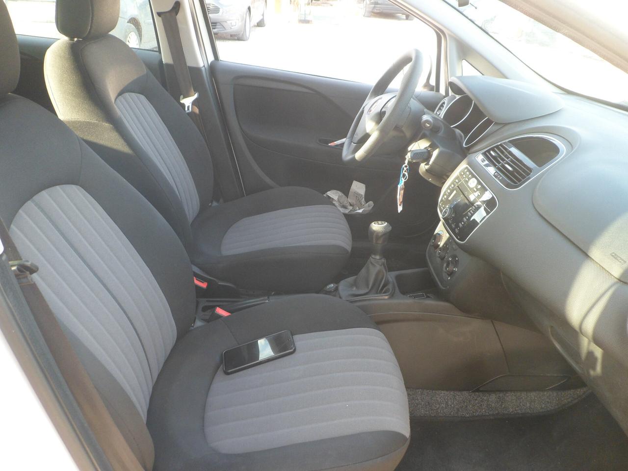 Fiat Punto 5 posti autocarro